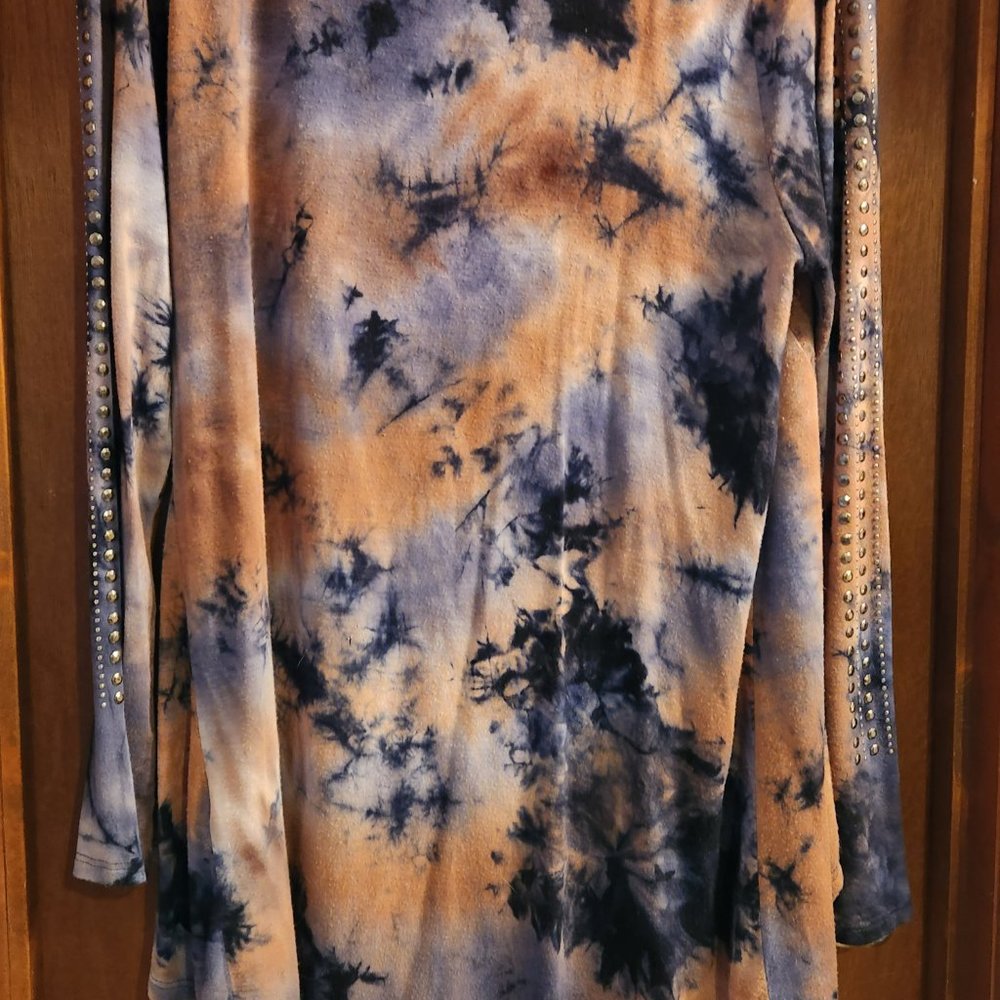 Fall theme tunic - Picture 2 of 4